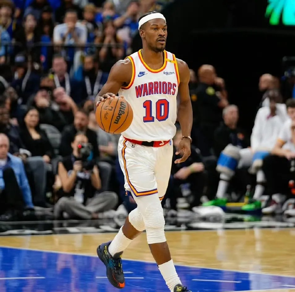 战术调整引发热议!,巴特勒在皇家马德里比赛中夺冠引发球迷热议(巴特勒的口吻回复雨果)-爱游戏app