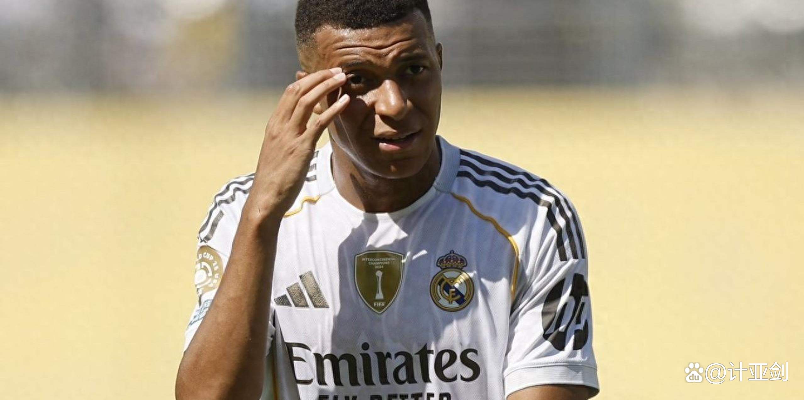 开局老詹要和我抱团 开局老詹要和我抱团