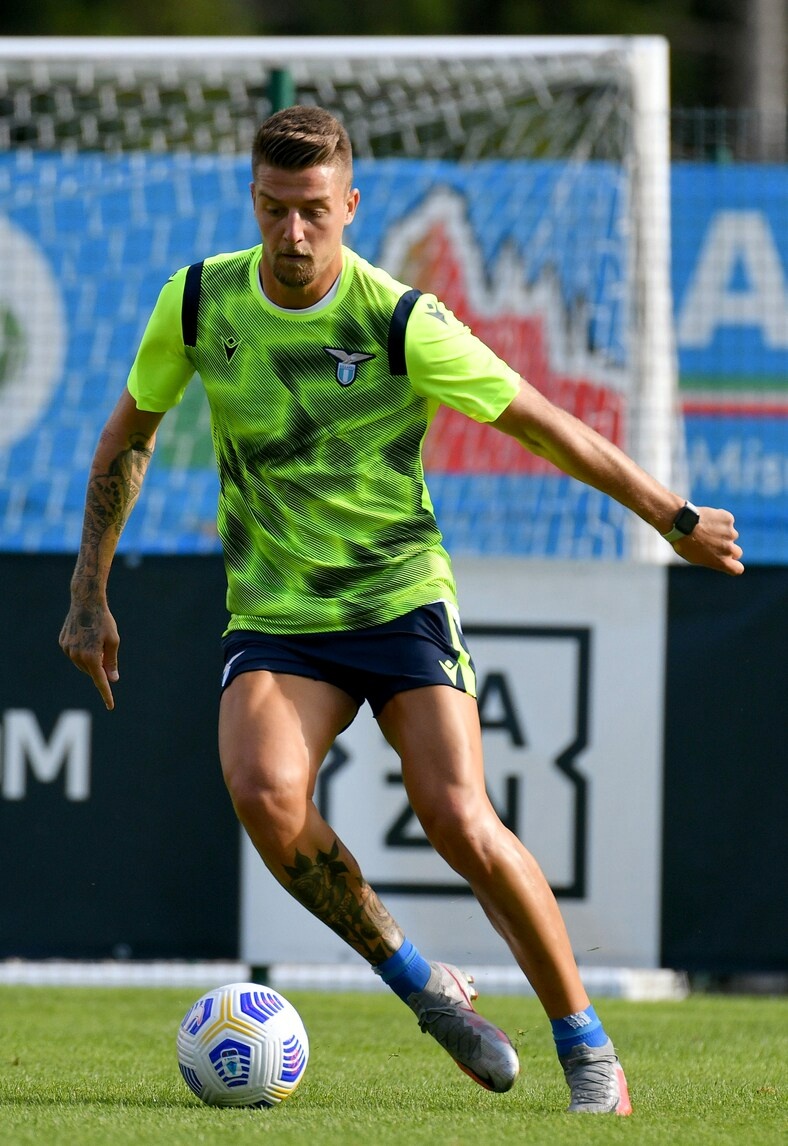 赛前拉齐奥内部沟通:全明星赛节点到来,引发热议,团队化学反应显著的简单介绍-爱游戏app