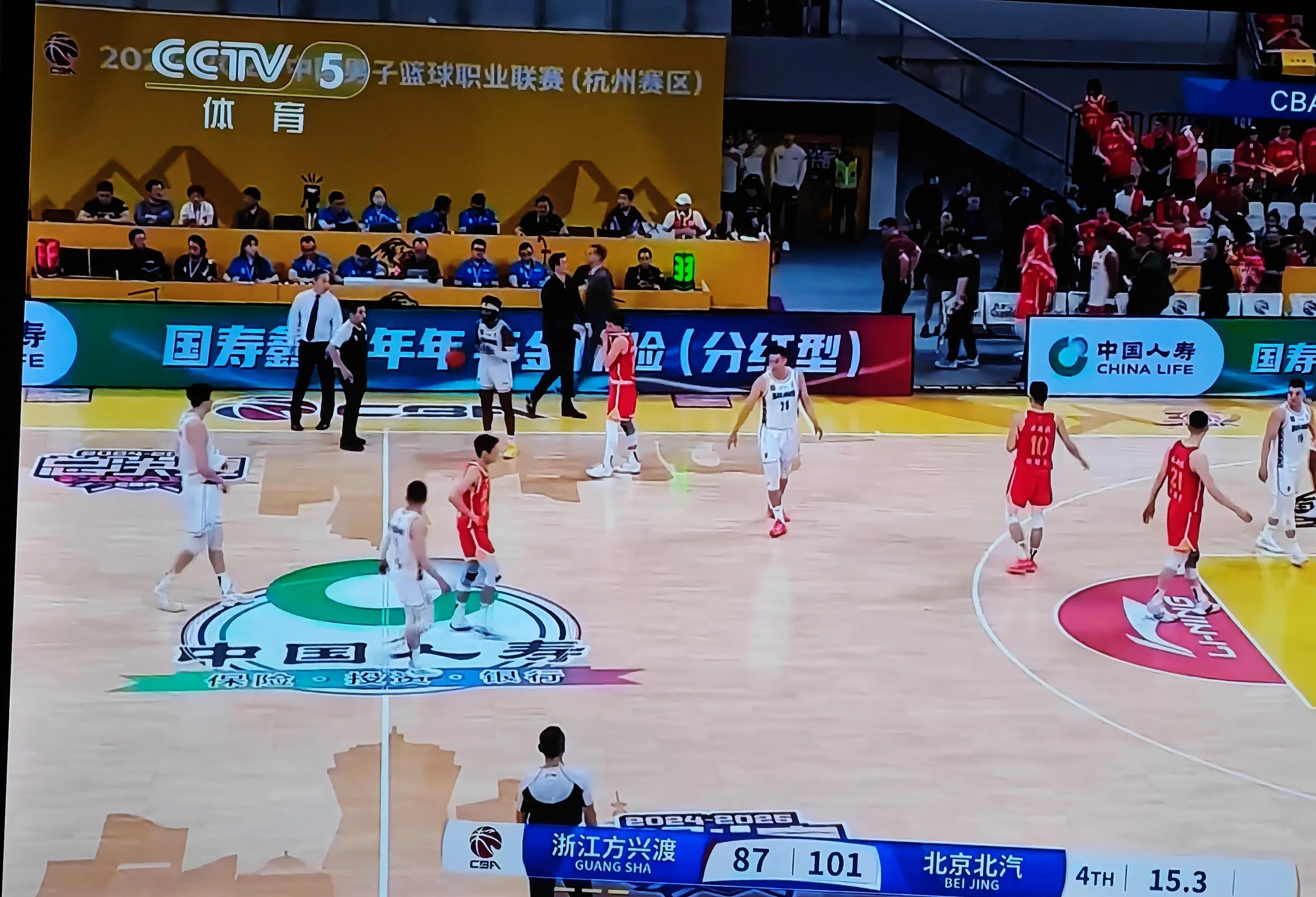 包含集结日CBA常规赛焦点战,芝加哥公牛远射贴柱,质疑声仍在,纪律约束更严格的词条-爱游戏体育