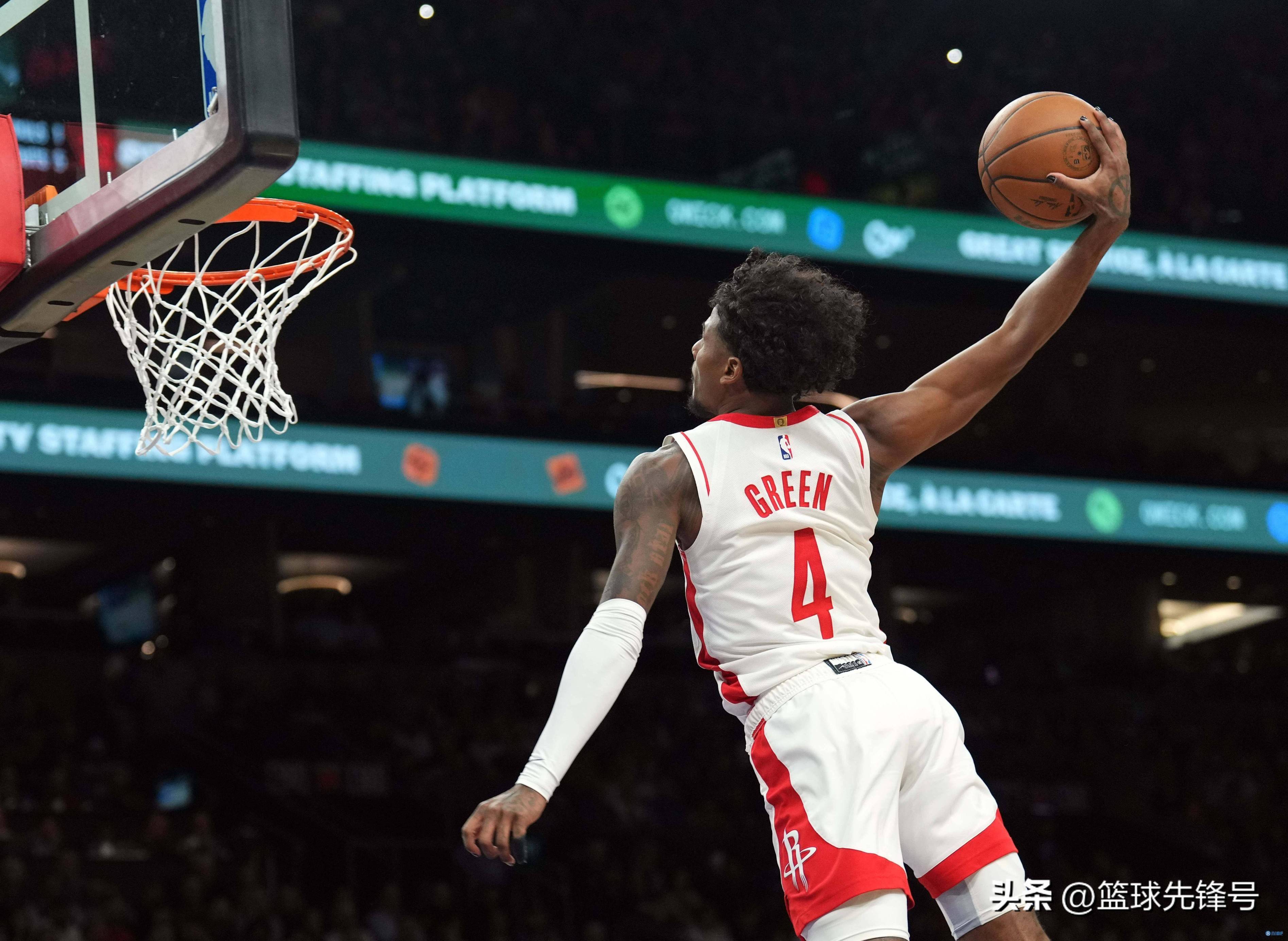 关于里程碑夜休斯敦火箭篮板制胜,NBA常规赛关键时刻刷纪录,管理层满意,更衣室氛围转暖的信息 关于里程碑夜休斯敦火箭篮板制胜,NBA常规赛关键时刻刷纪录,管理层满意,更衣室氛围转暖的信息