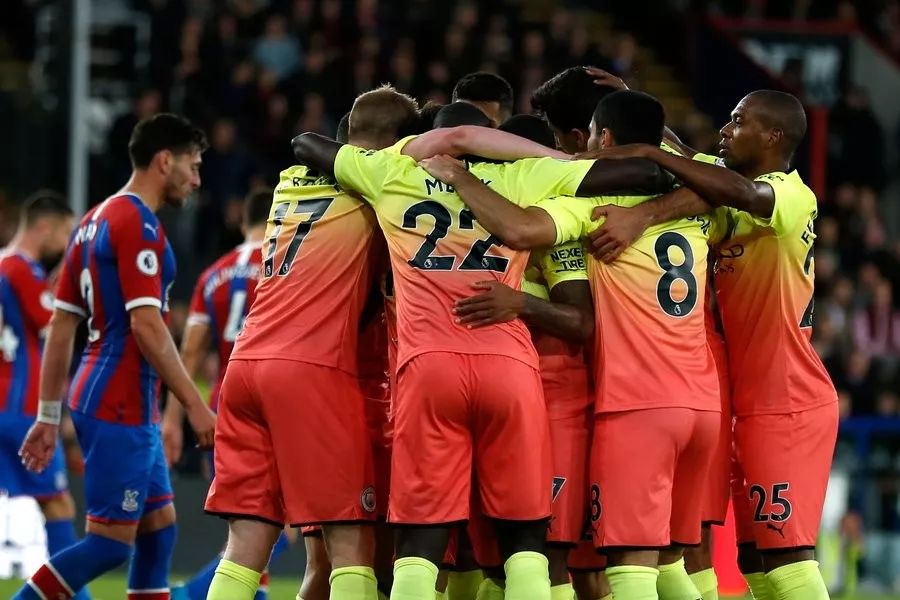 包含亚特兰大训练开放日，加时末段迎来里程碑引欢呼，亚冠在即，训练强度明显提升的词条-爱游戏